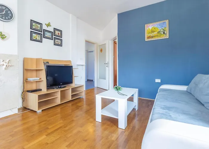 Lovely In With Kitchen Umag
